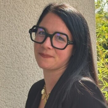 Photo de Hélène Bello, conseillère immobilier Safti