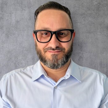 Photo de Julien Denis, conseiller immobilier Safti