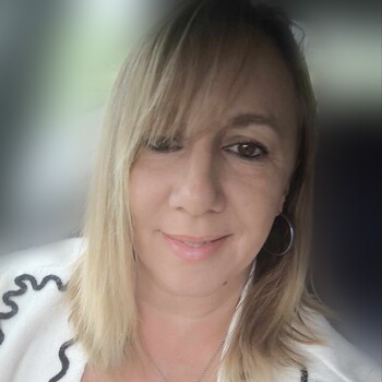 Photo de Virginie Debuiche, conseillère immobilier Safti