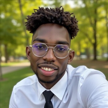 Photo de Logan Luxeuil, conseiller immobilier Safti