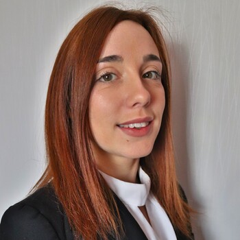 Photo de Juliana Ferschneider Raya, conseillère immobilier Safti