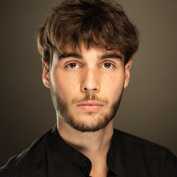 Photo de Adrien Hilaire-Bleys, conseiller immobilier Safti