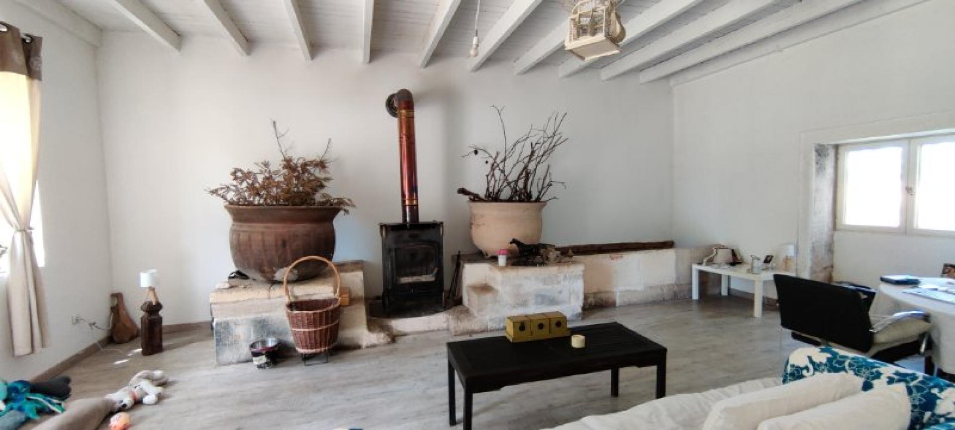 Photo 14 of the listing.