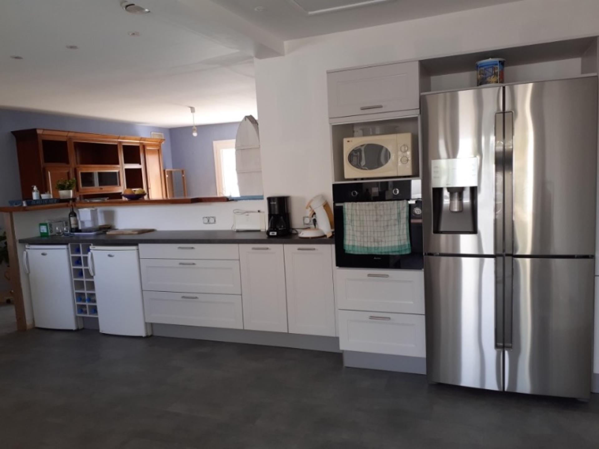 Photo 5 of the listing.