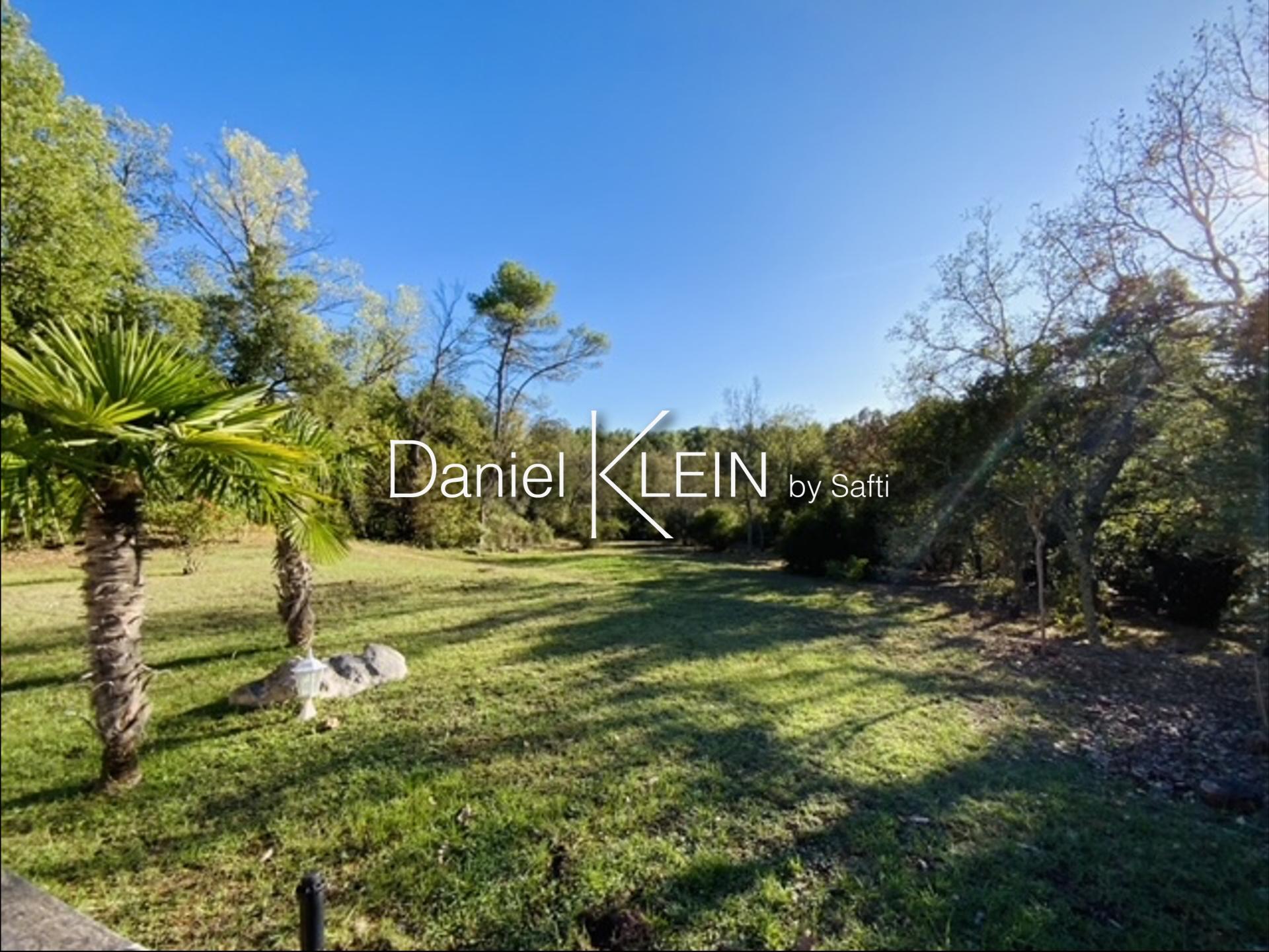 Photo 3 of the listing.