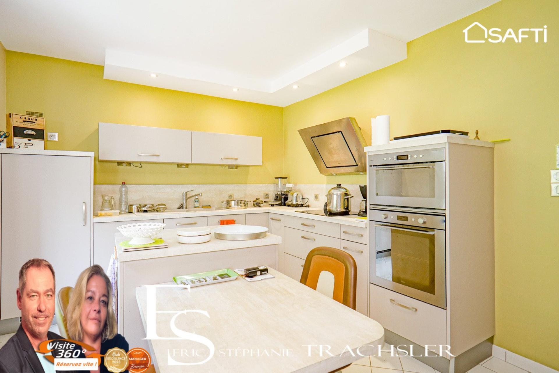 Photo 4 of the listing.