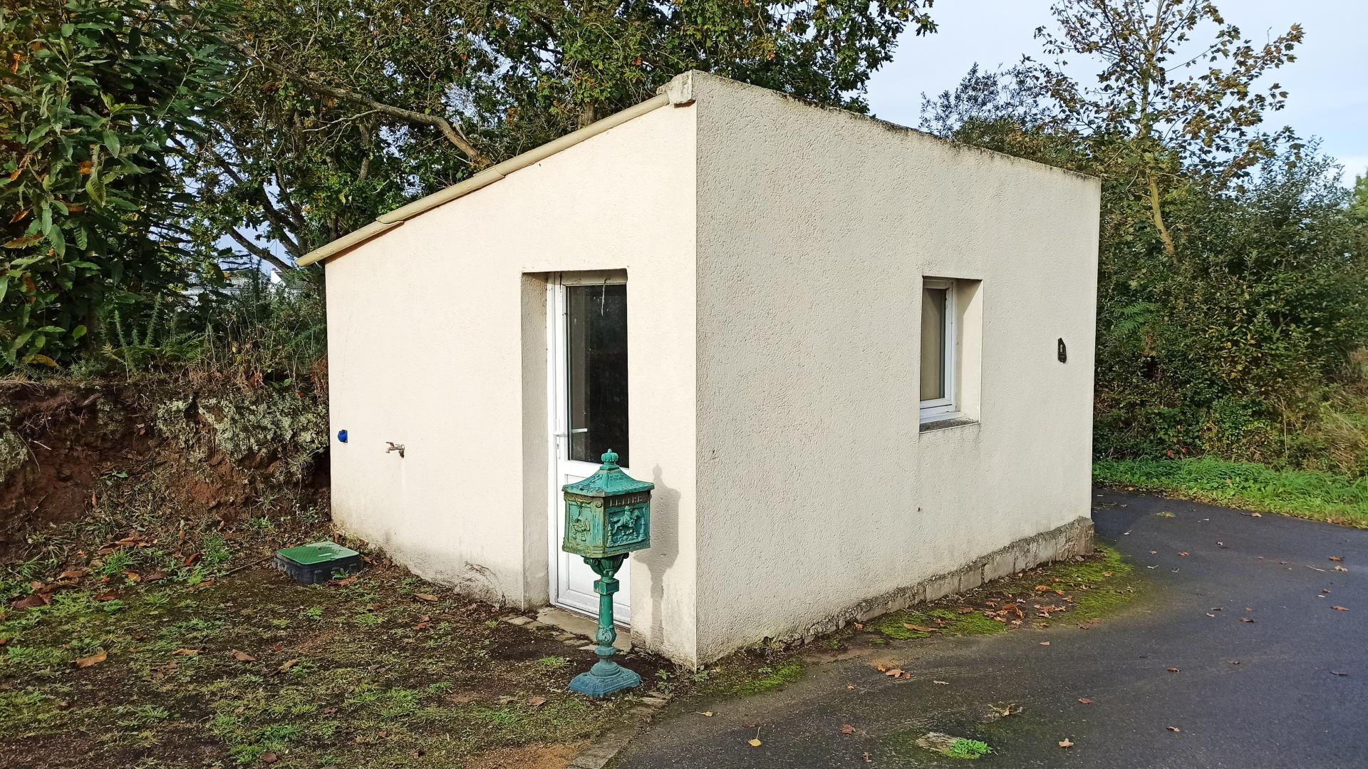 Photo 12 of the listing.