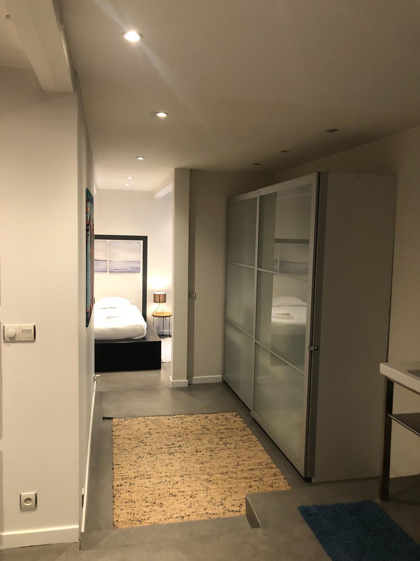 Photo 18 of the listing.