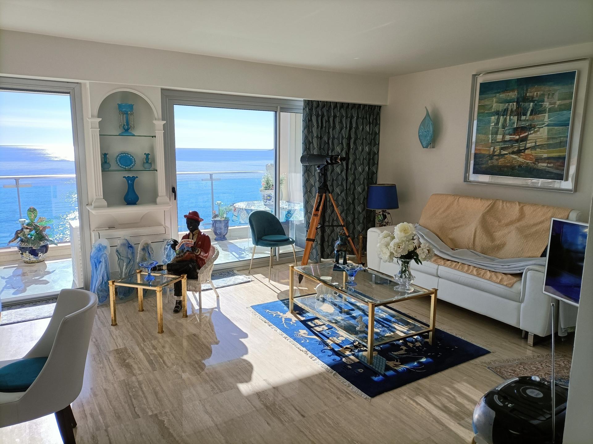 Photo 2 of the listing.