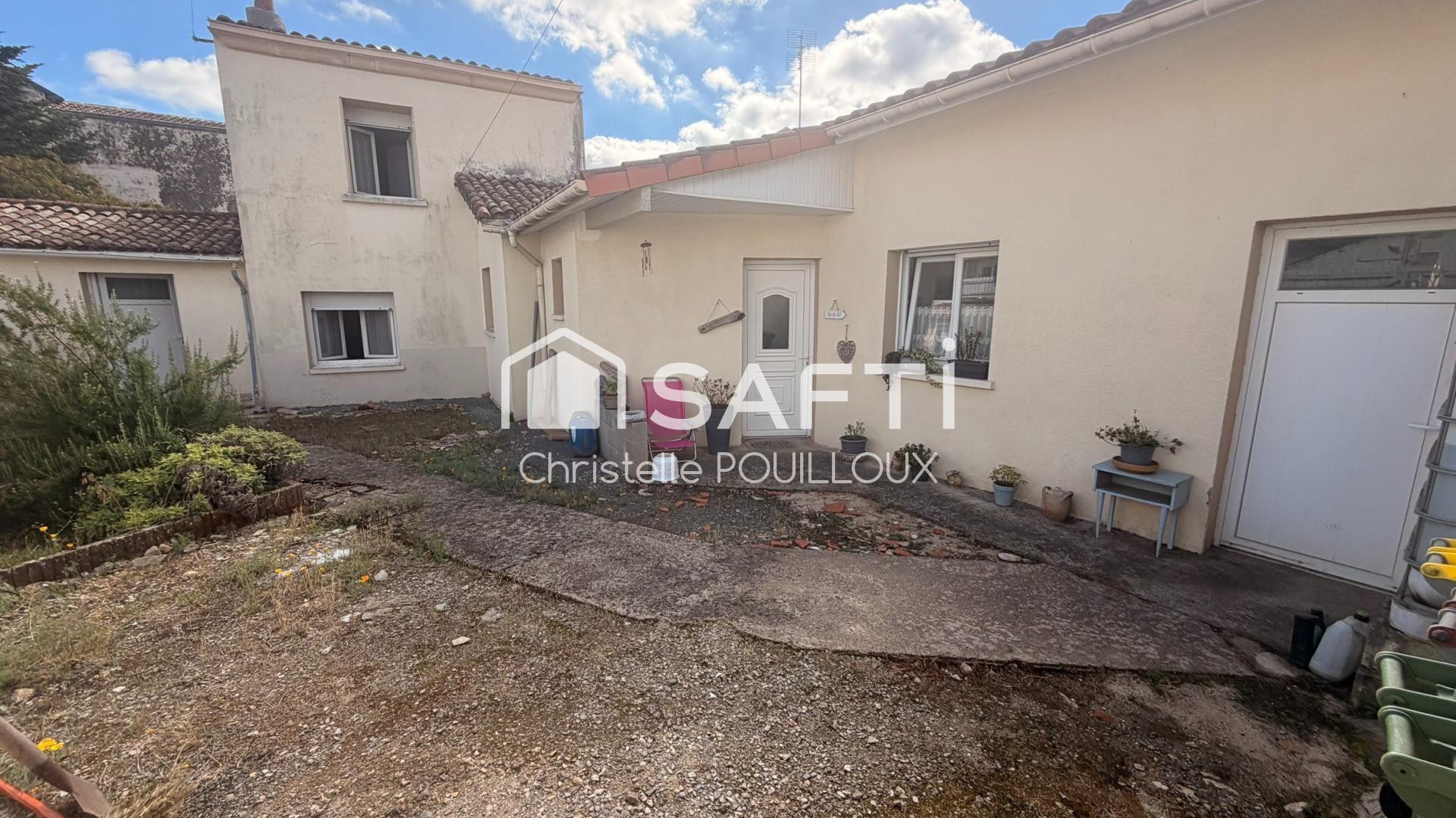 Maison 4 pièces 110 m² · à Niort · 110 m² · 165 000 €