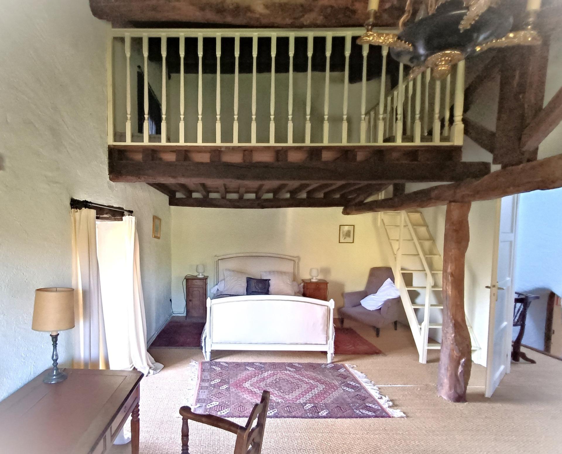 Photo 13 of the listing.