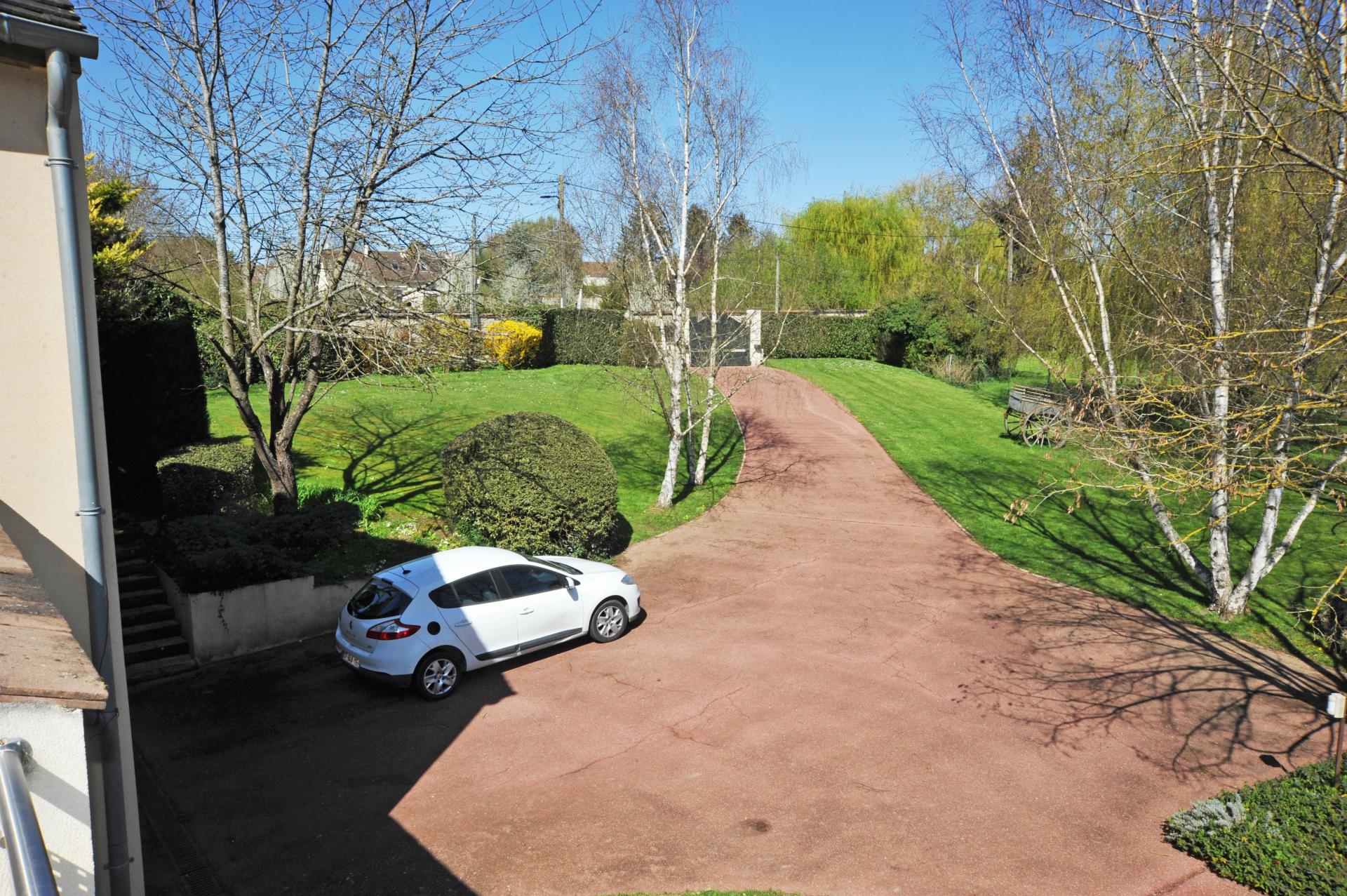 Photo 15 of the listing.