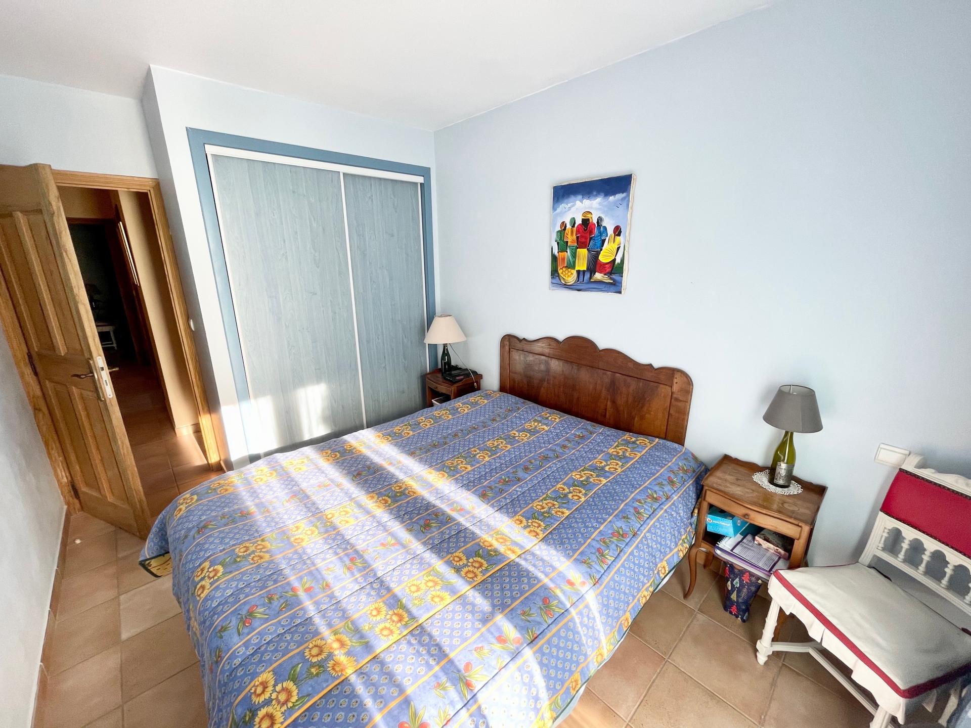 Photo 5 of the listing.