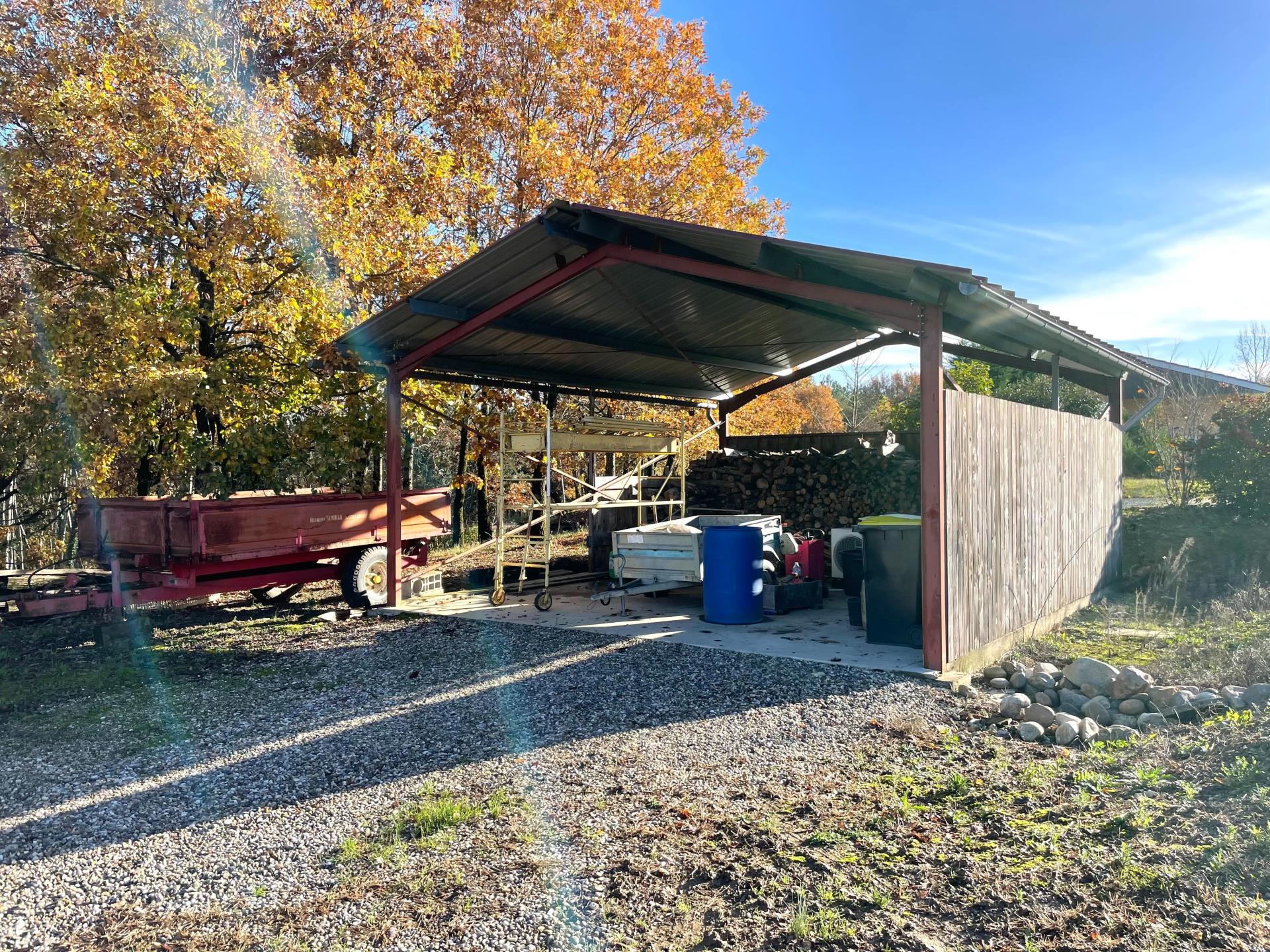 Photo 16 of the listing.