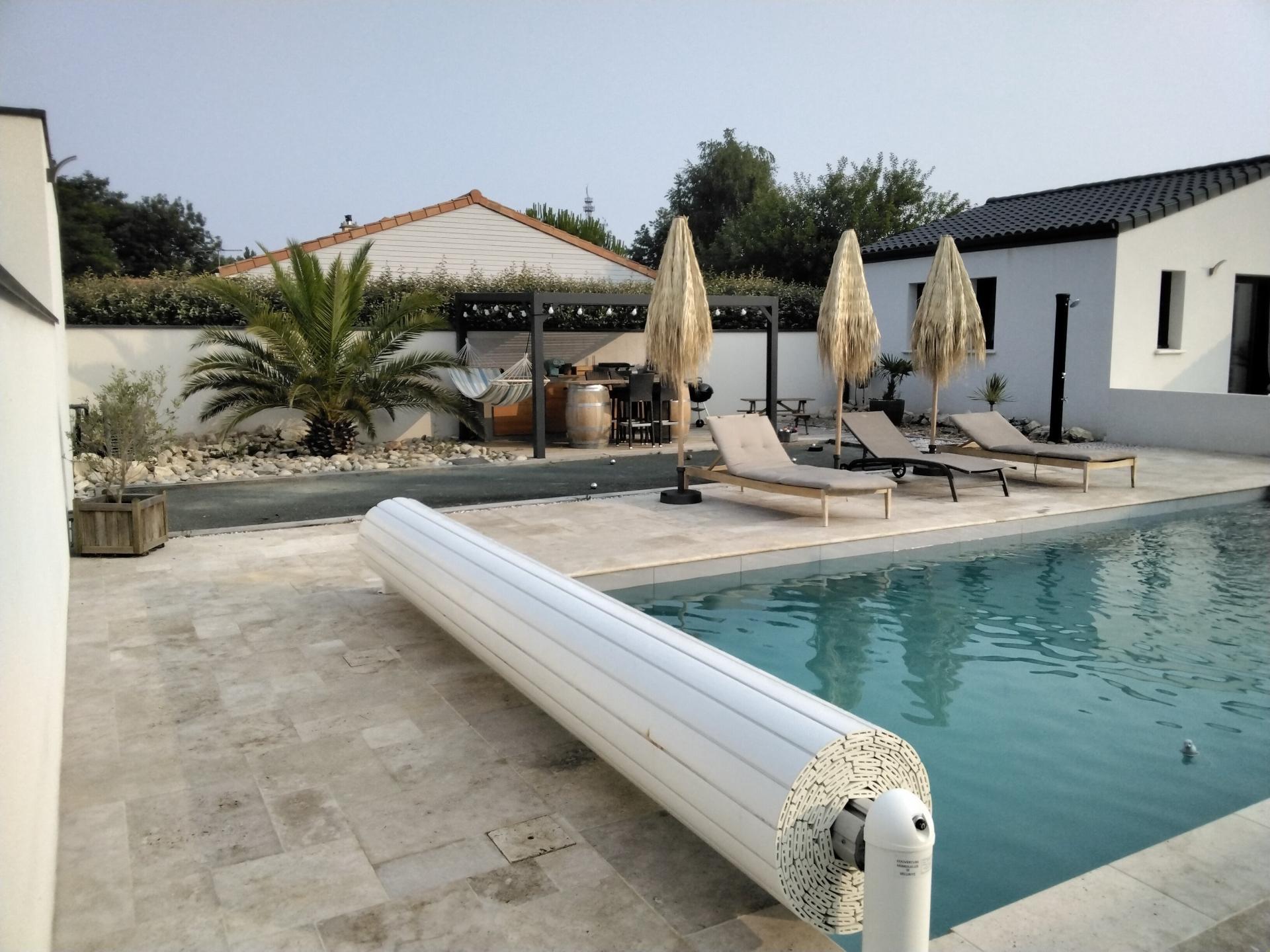 Photo 8 of the listing.