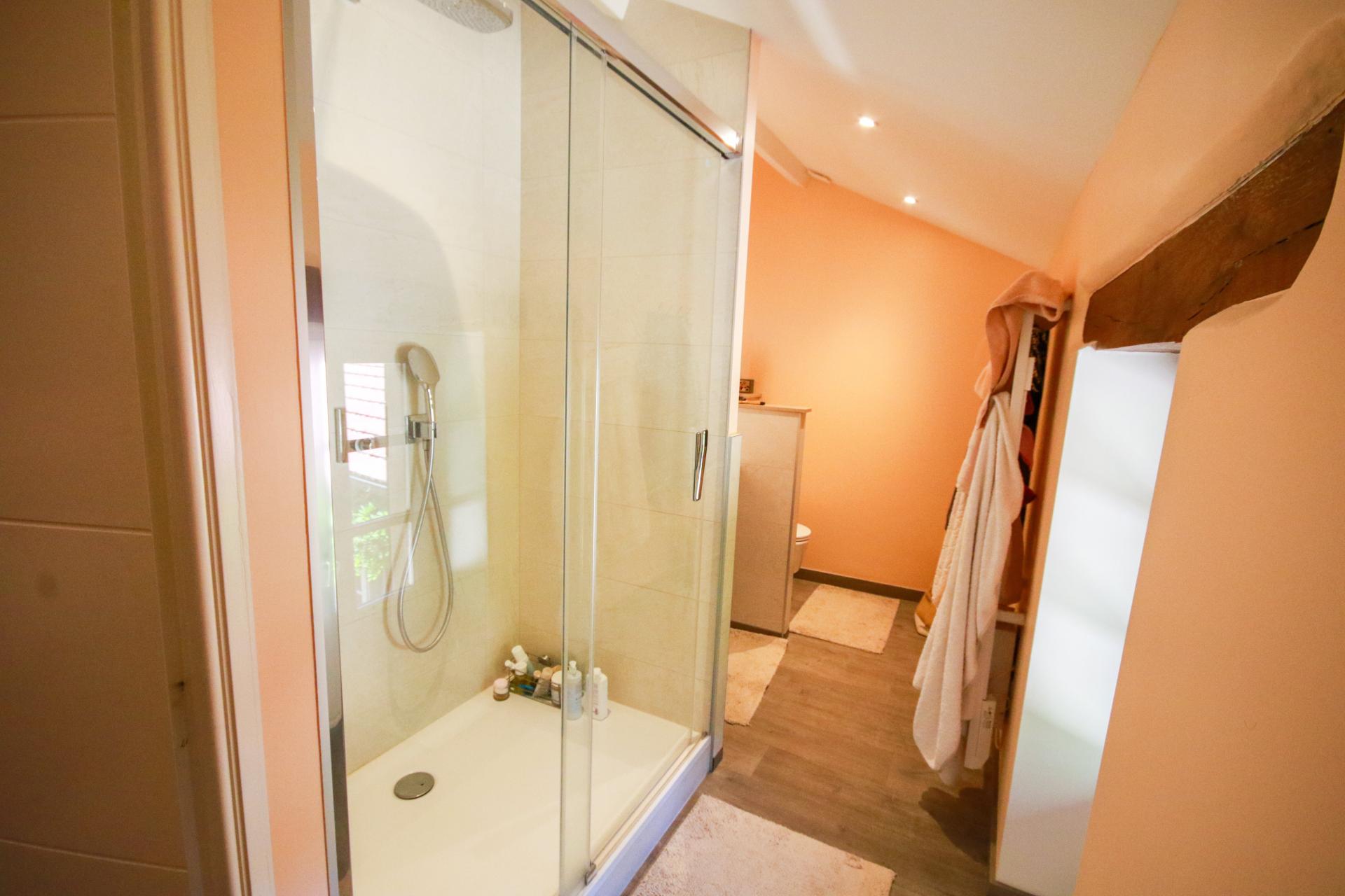 Photo 16 of the listing.