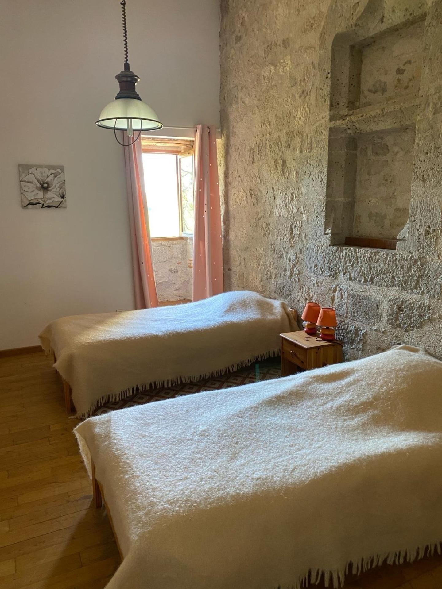 Photo 11 of the listing.