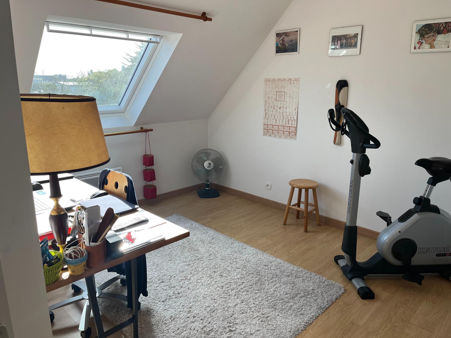 Photo 11 of the listing.