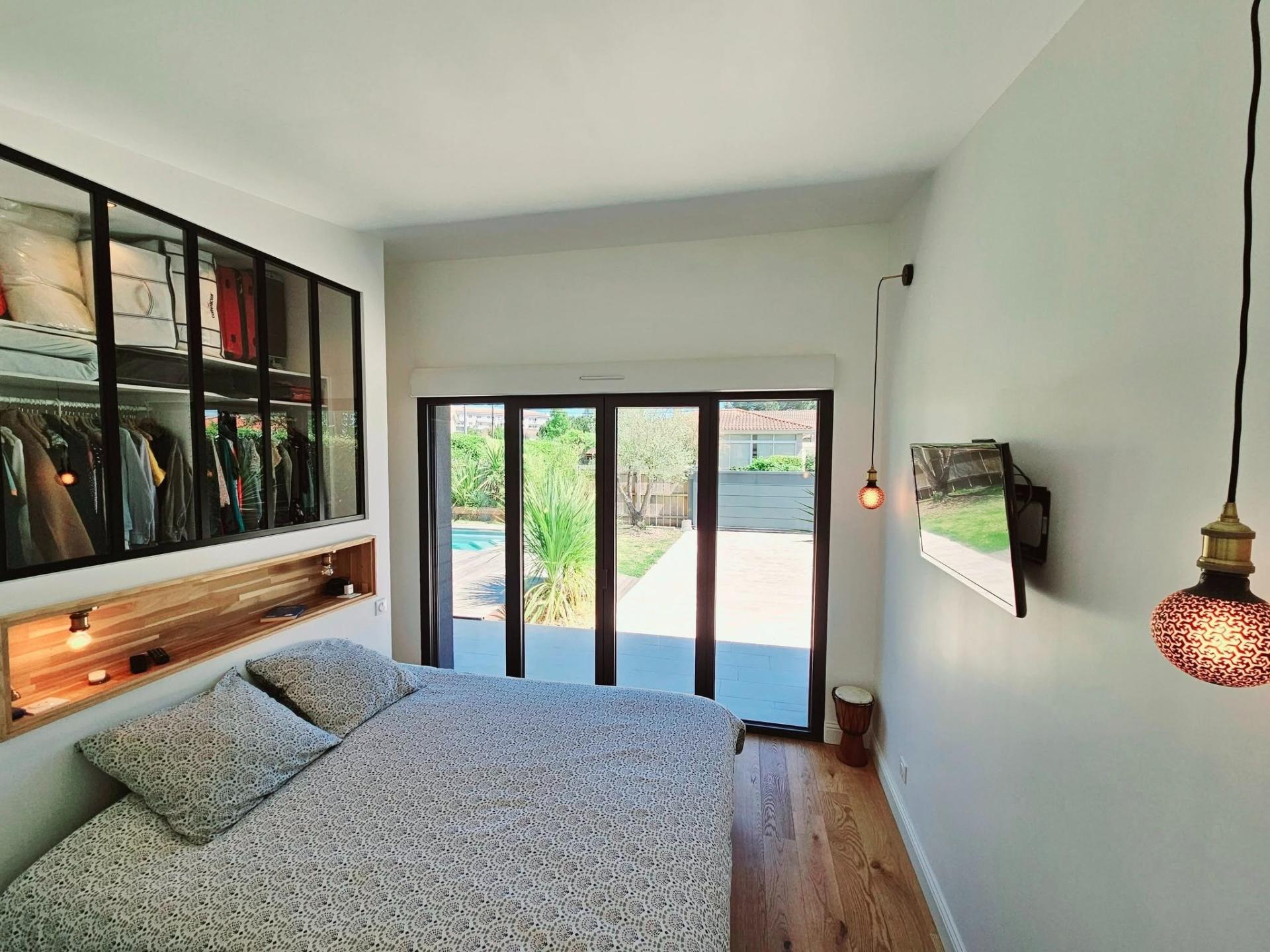 Photo 16 of the listing.