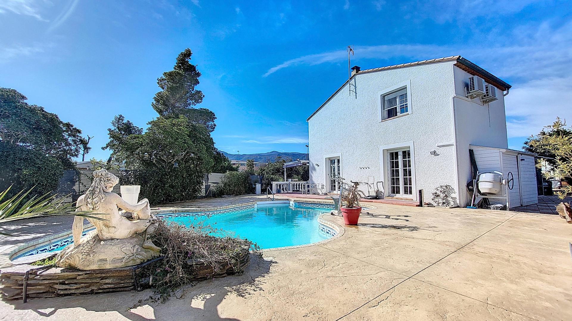 Photo 8 of the listing.