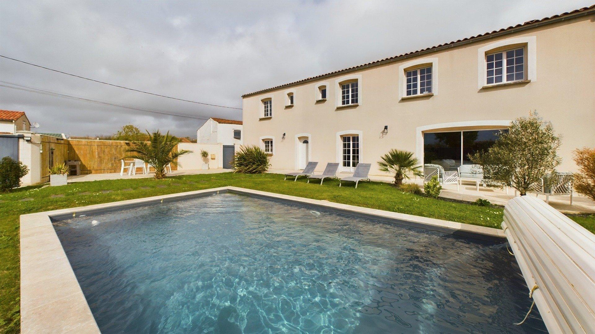 Photo 15 of the listing.