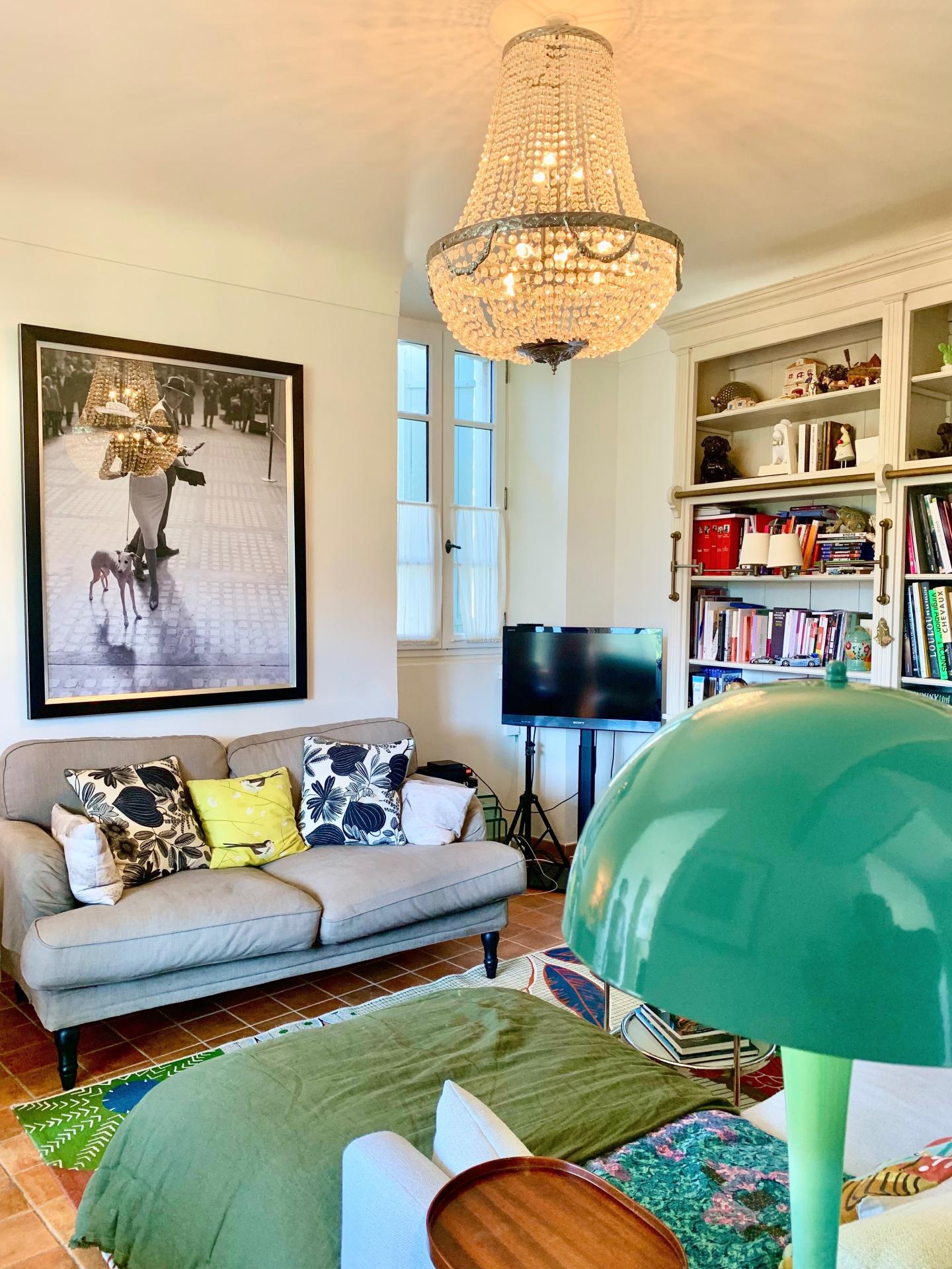 Photo 6 of the listing.