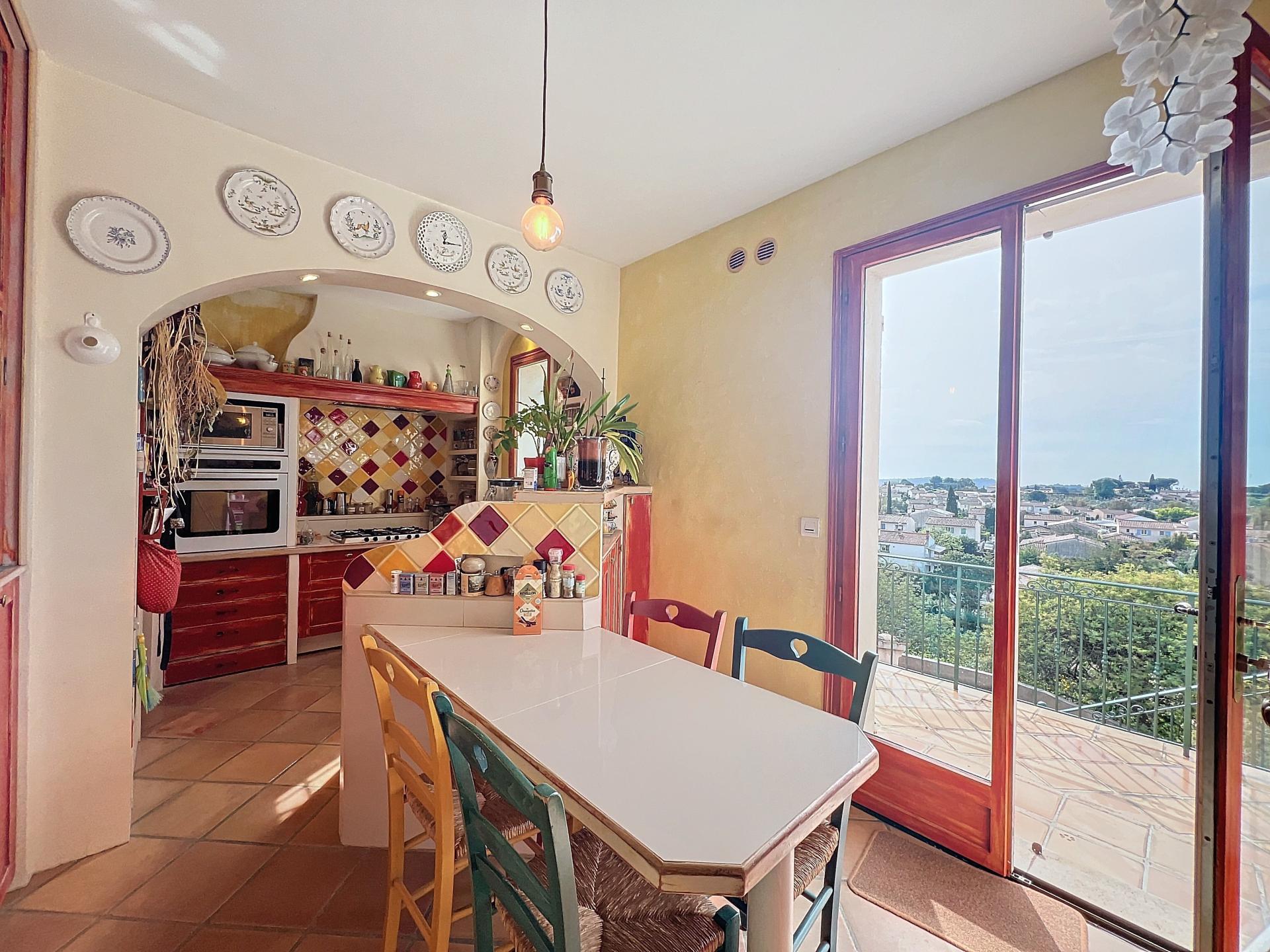 Photo 8 of the listing.