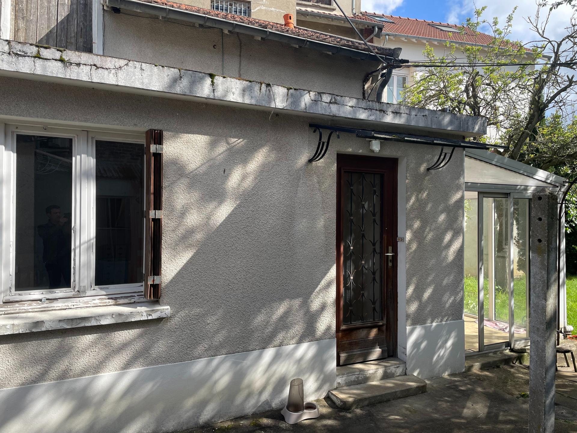 Photo 16 of the listing.