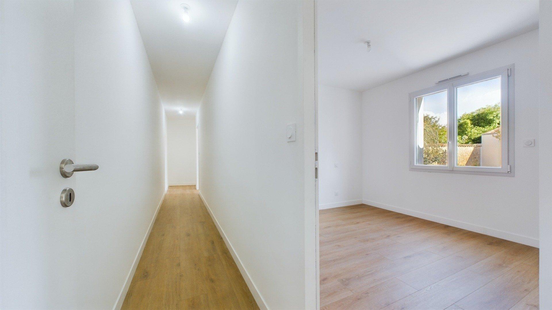 Photo 10 of the listing.