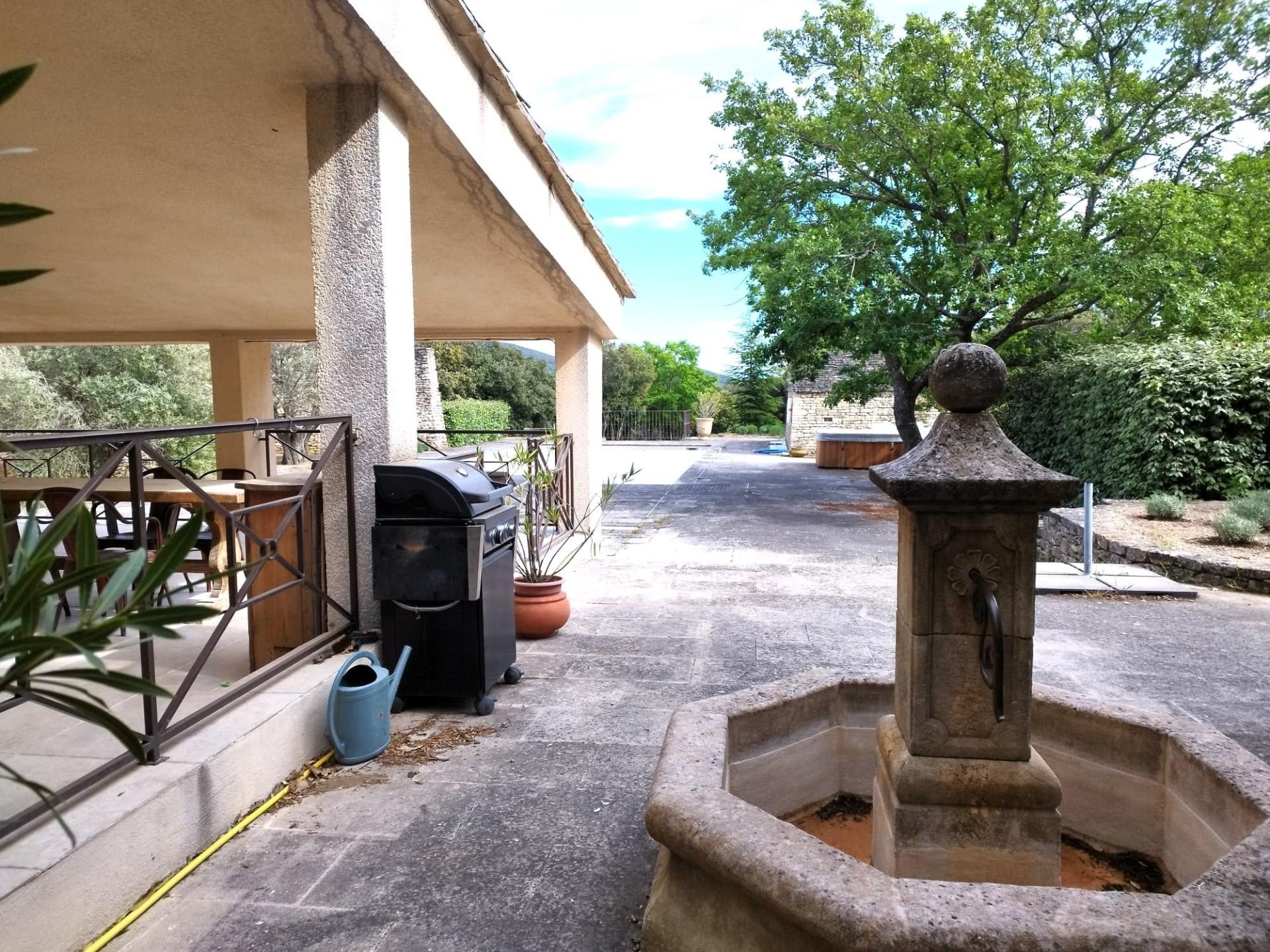 Photo 18 of the listing.