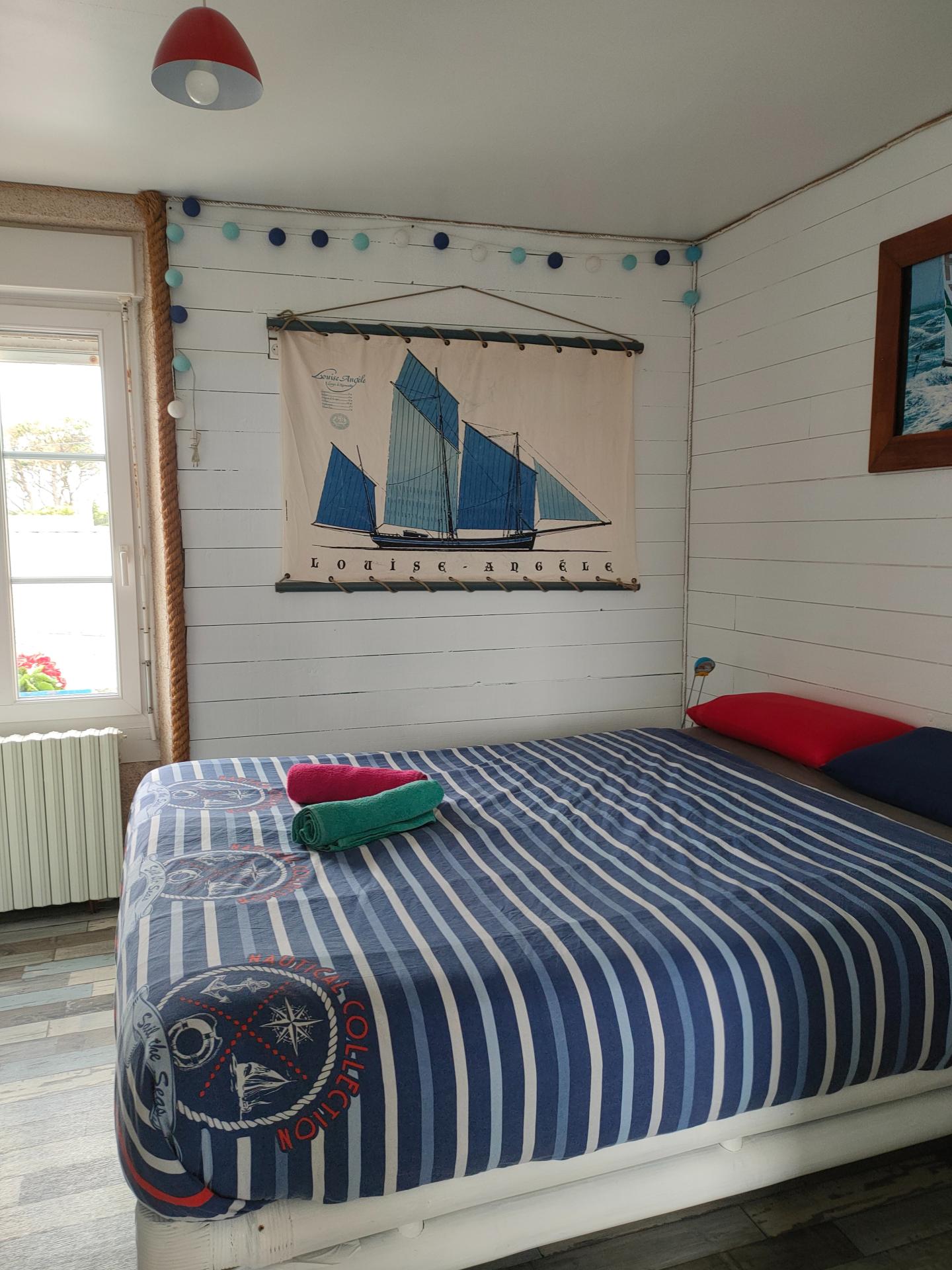 Photo 7 of the listing.