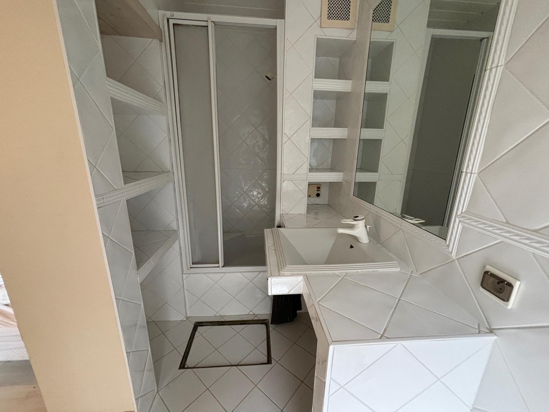 Photo 8 of the listing.