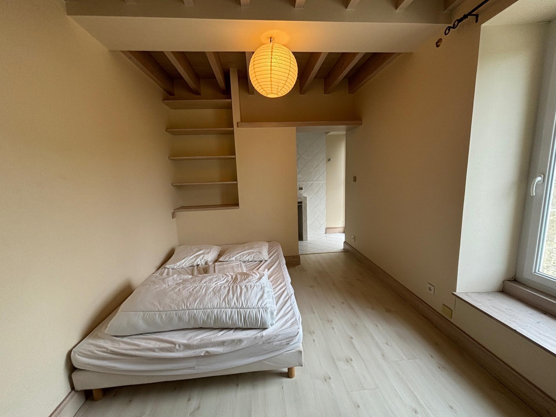 Photo 7 of the listing.