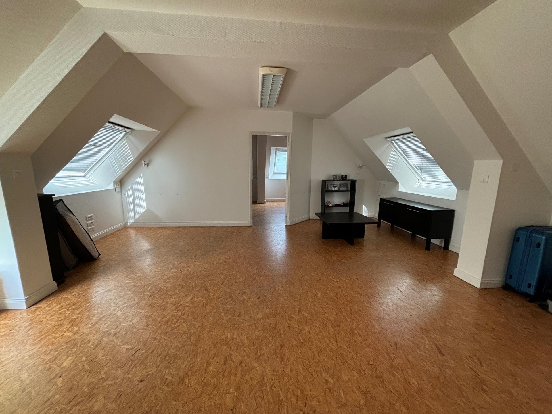 Photo 18 of the listing.