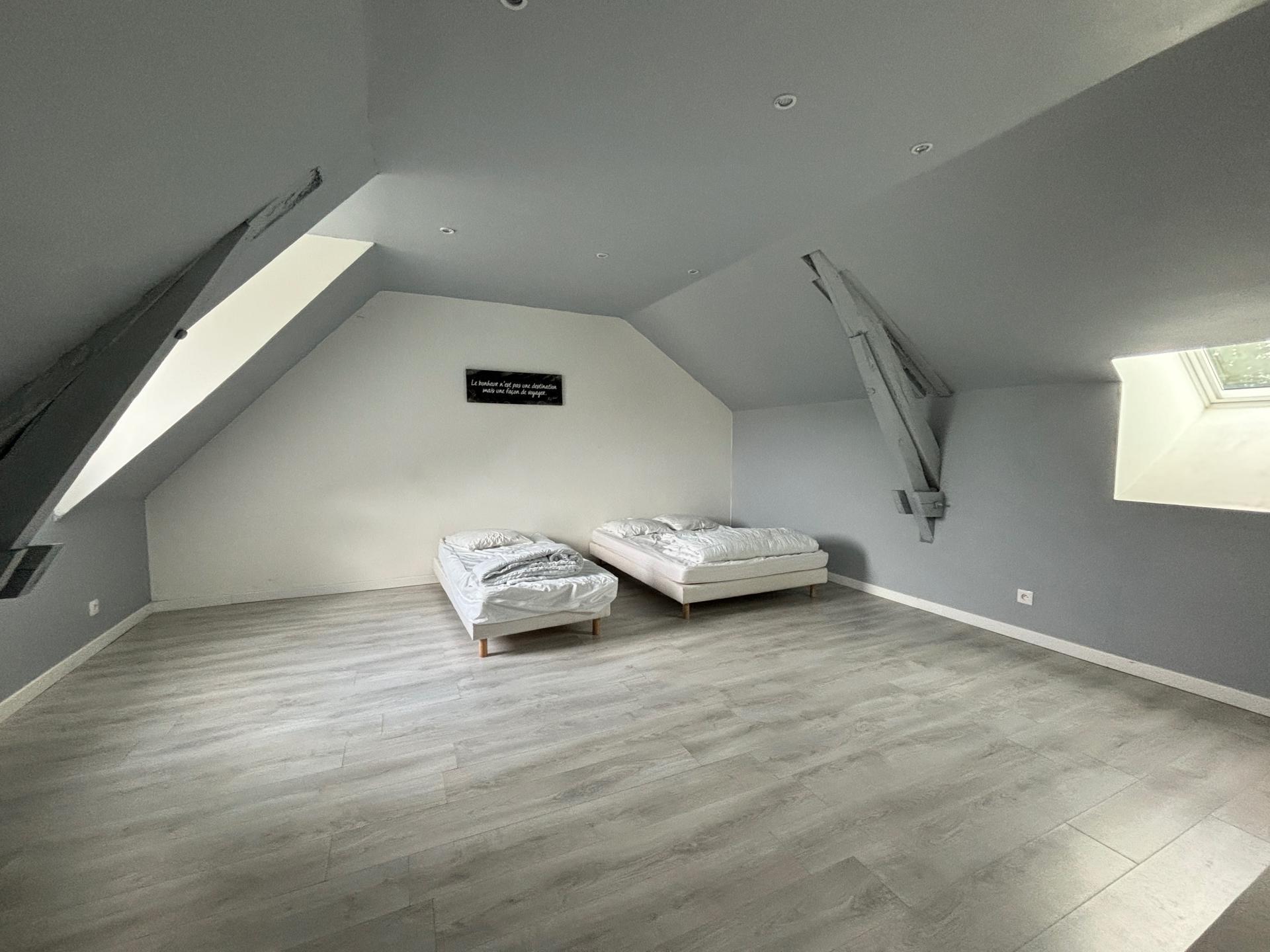 Photo 15 of the listing.