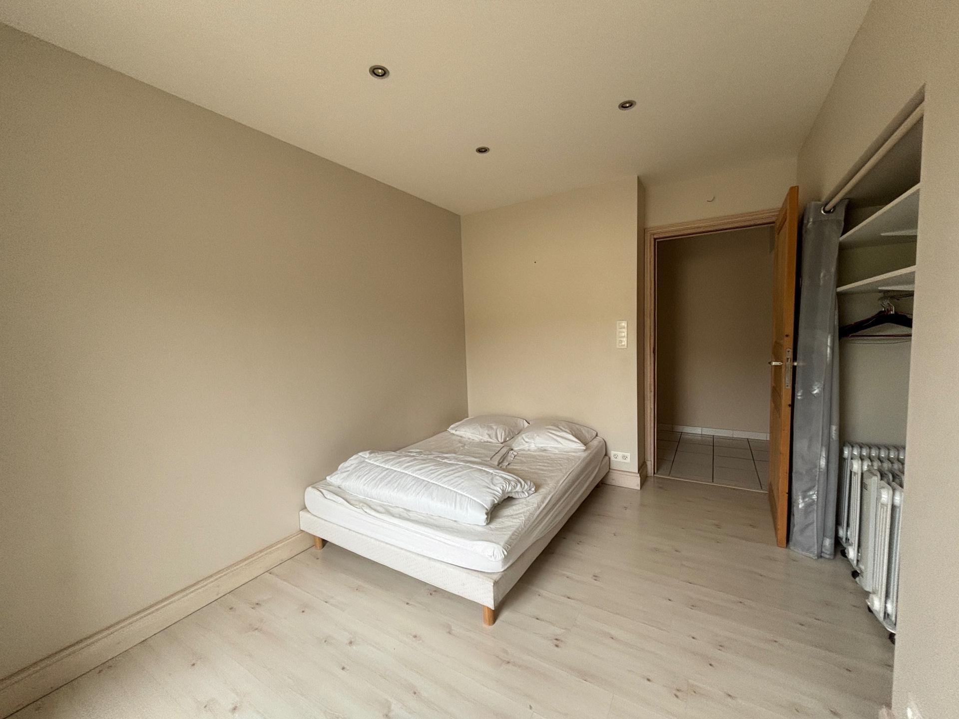 Photo 9 of the listing.