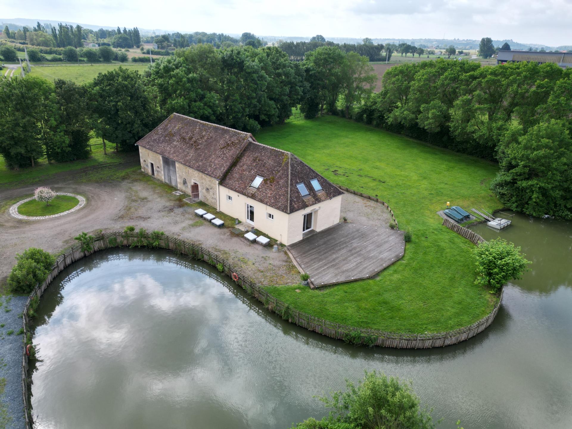 Photo 16 of the listing.