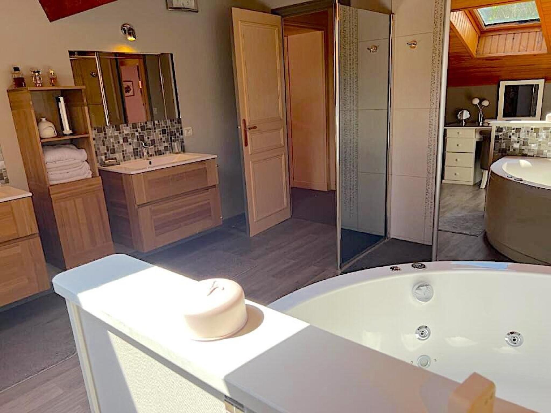 Photo 26 of the listing.