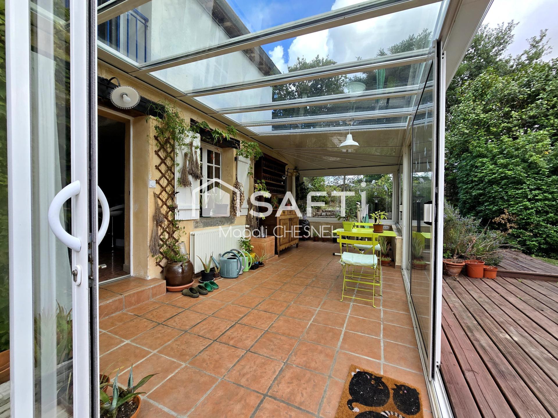 Photo SAFTI — Maison 8 pièces, 160 m² à Feins 5