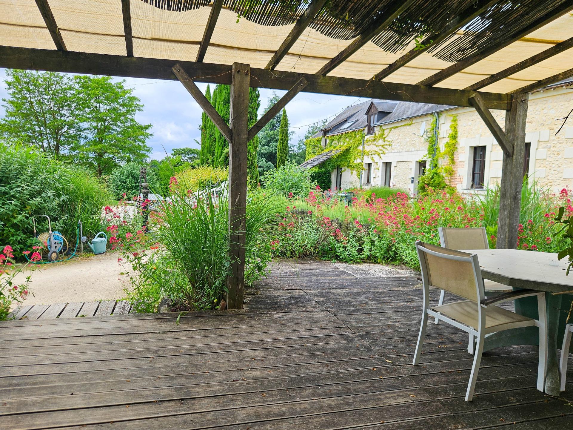 Photo 11 of the listing.