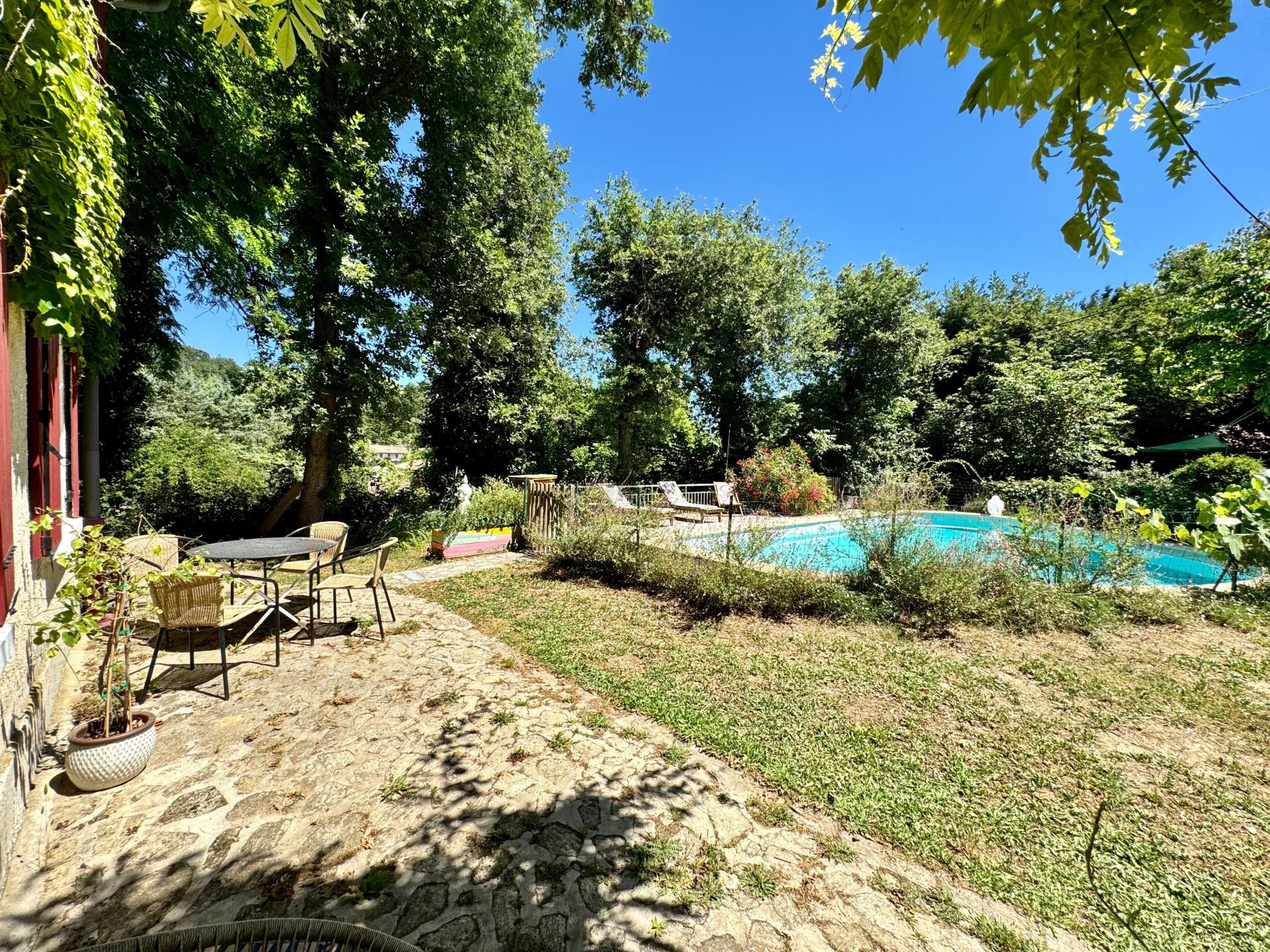 Photo 21 de l'annonce.