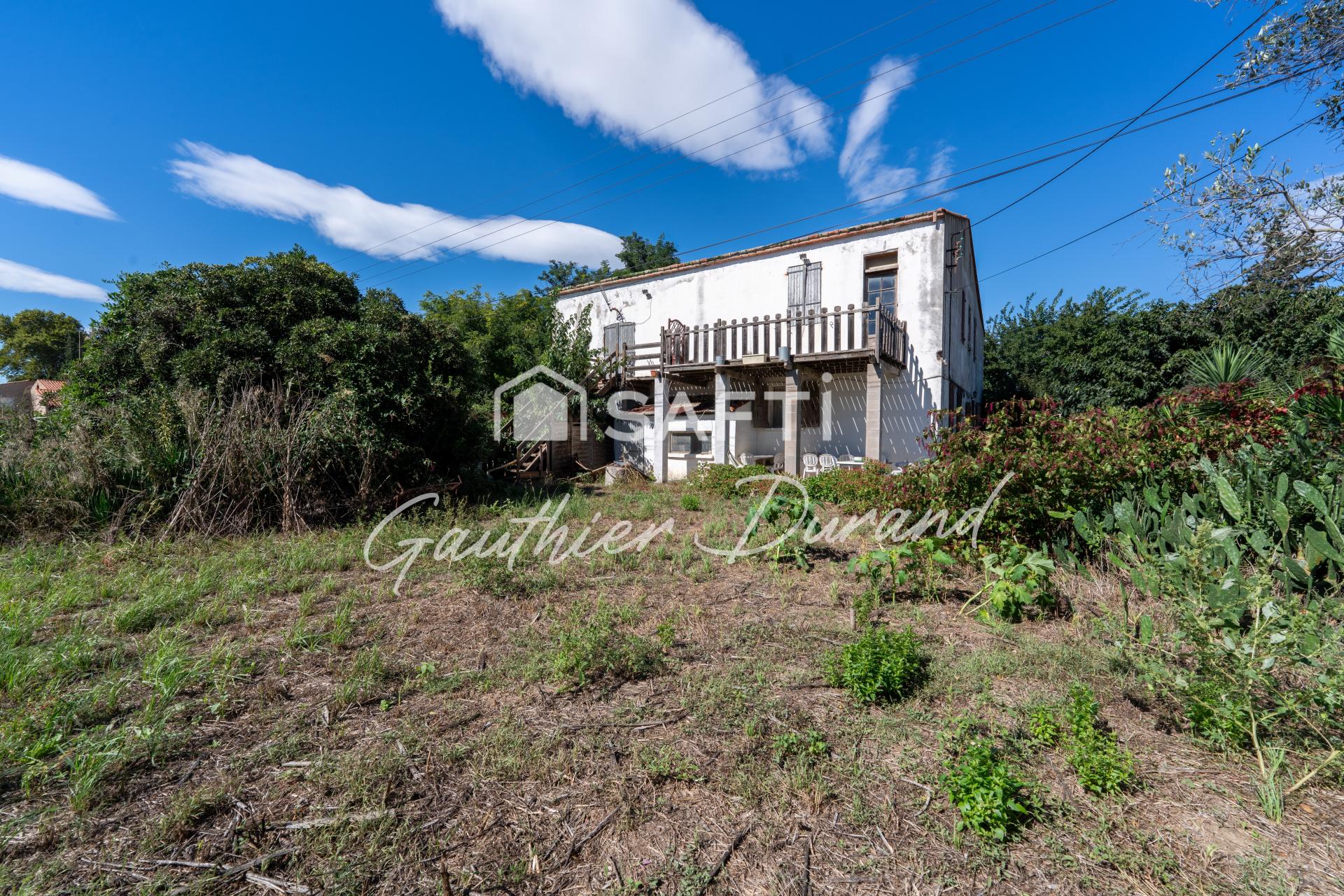 Photo 8 of the listing.