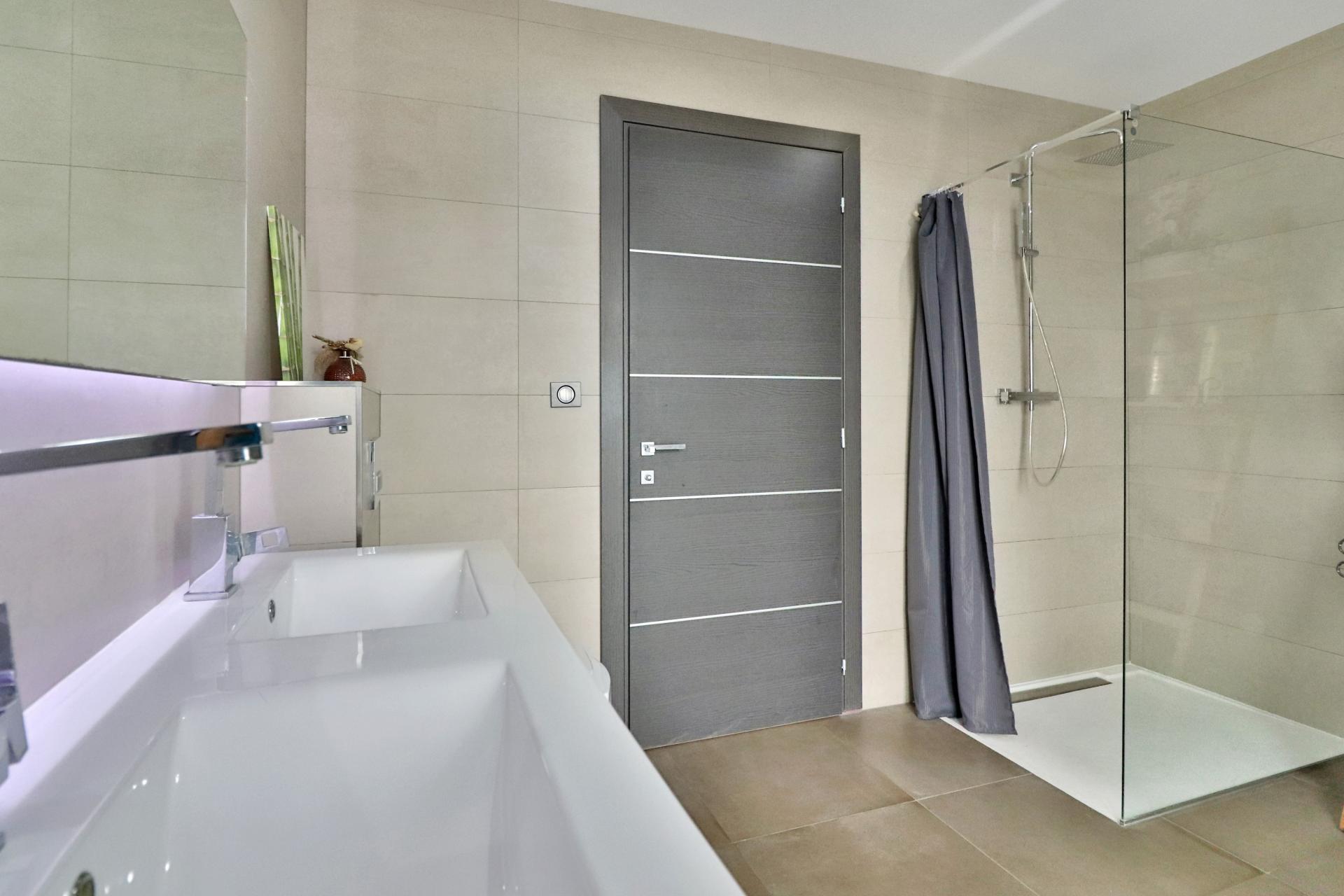 Photo 11 de l'annonce.