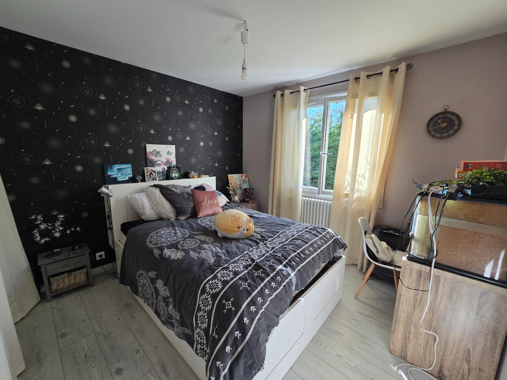 Photo SAFTI — Maison 7 pièces, 160 m² à La Chapelle Saint Laurent 5