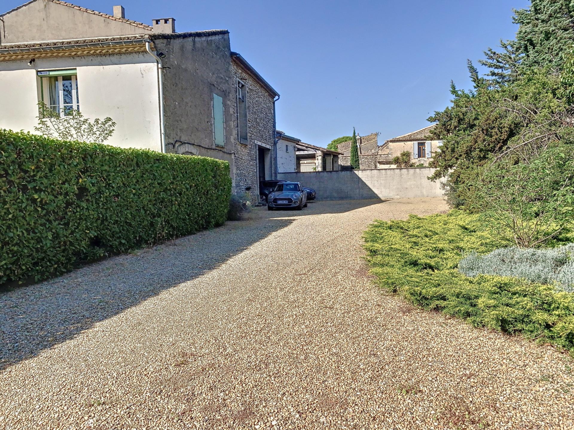 Photo 8 of the listing.