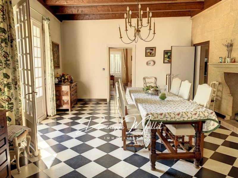 Photo 3 of the listing.