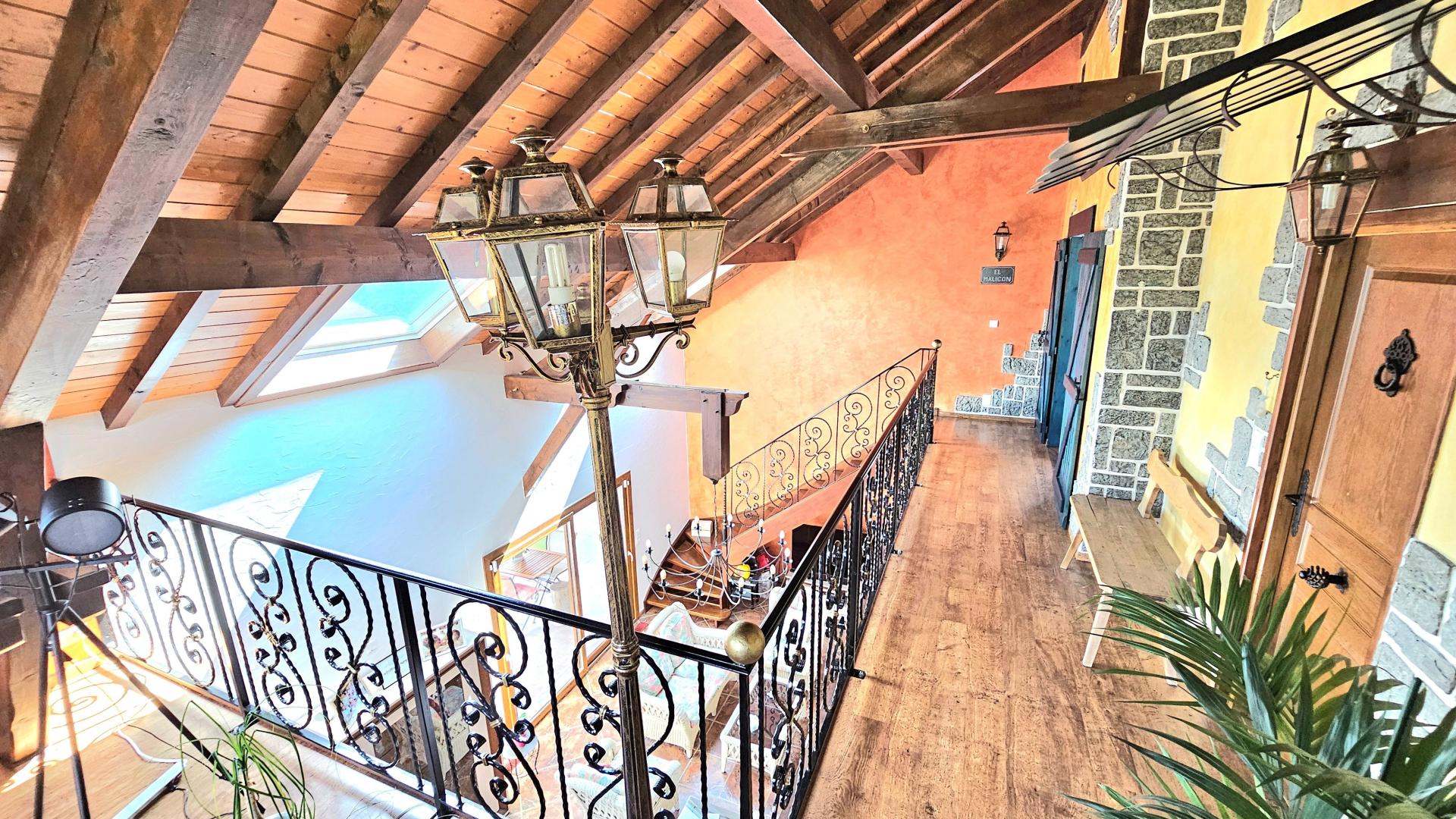 Photo 8 of the listing.