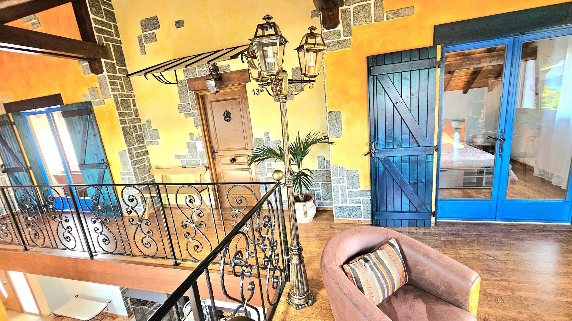 Photo 9 of the listing.