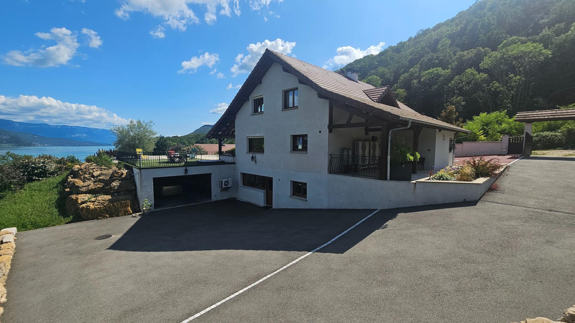 Photo 24 of the listing.