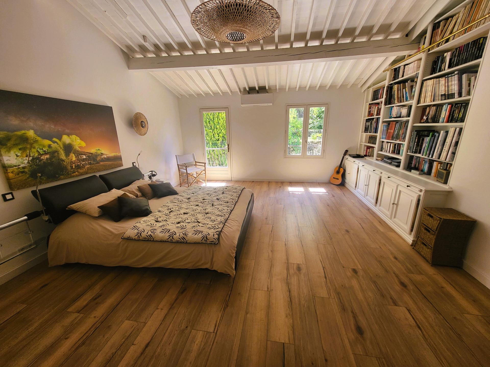 Photo 12 of the listing.